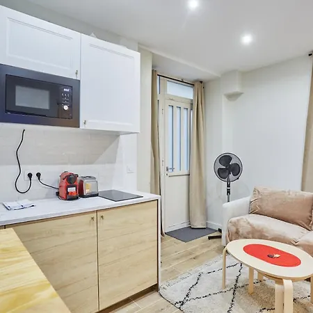 Appartamento Rent A - Charon *