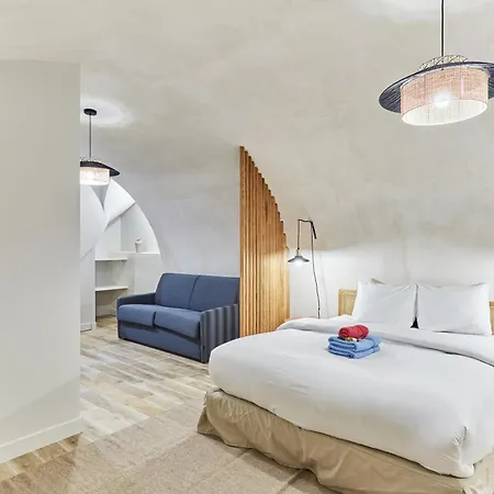 Apartment Rent A - Charon Paris